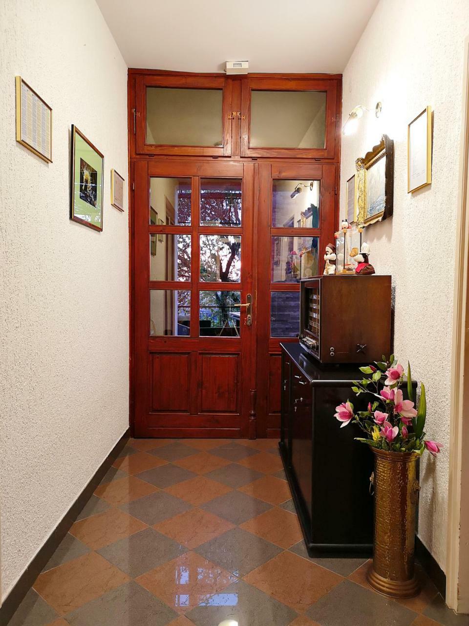 Apartman Ladybird 普拉 外观 照片